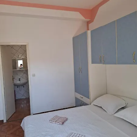 Zadar - 2 *